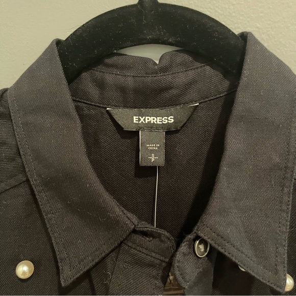 Pearl embellished button down - Picture 2 of 3